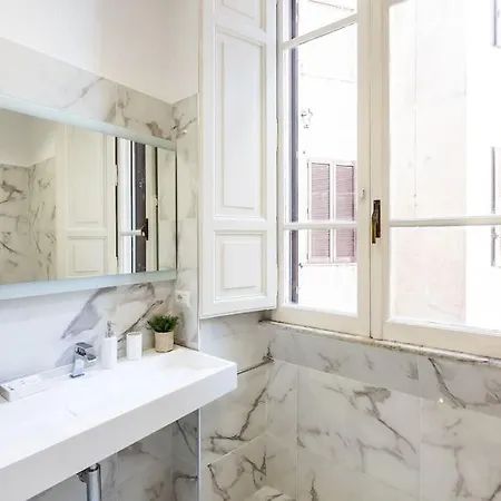 Portico D'ottavia Lux Apartman *